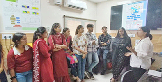 Outreach Program to raise awareness and curiosity about Geophysics