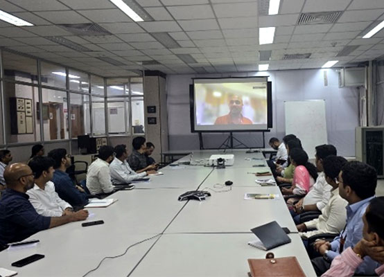 Dr. Pawan Bhardwaj delivering the online lecture on advanced seismic imaging techniques
